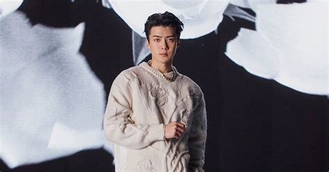 EXO’s Sehun shows off the new Dior and Sacai collection